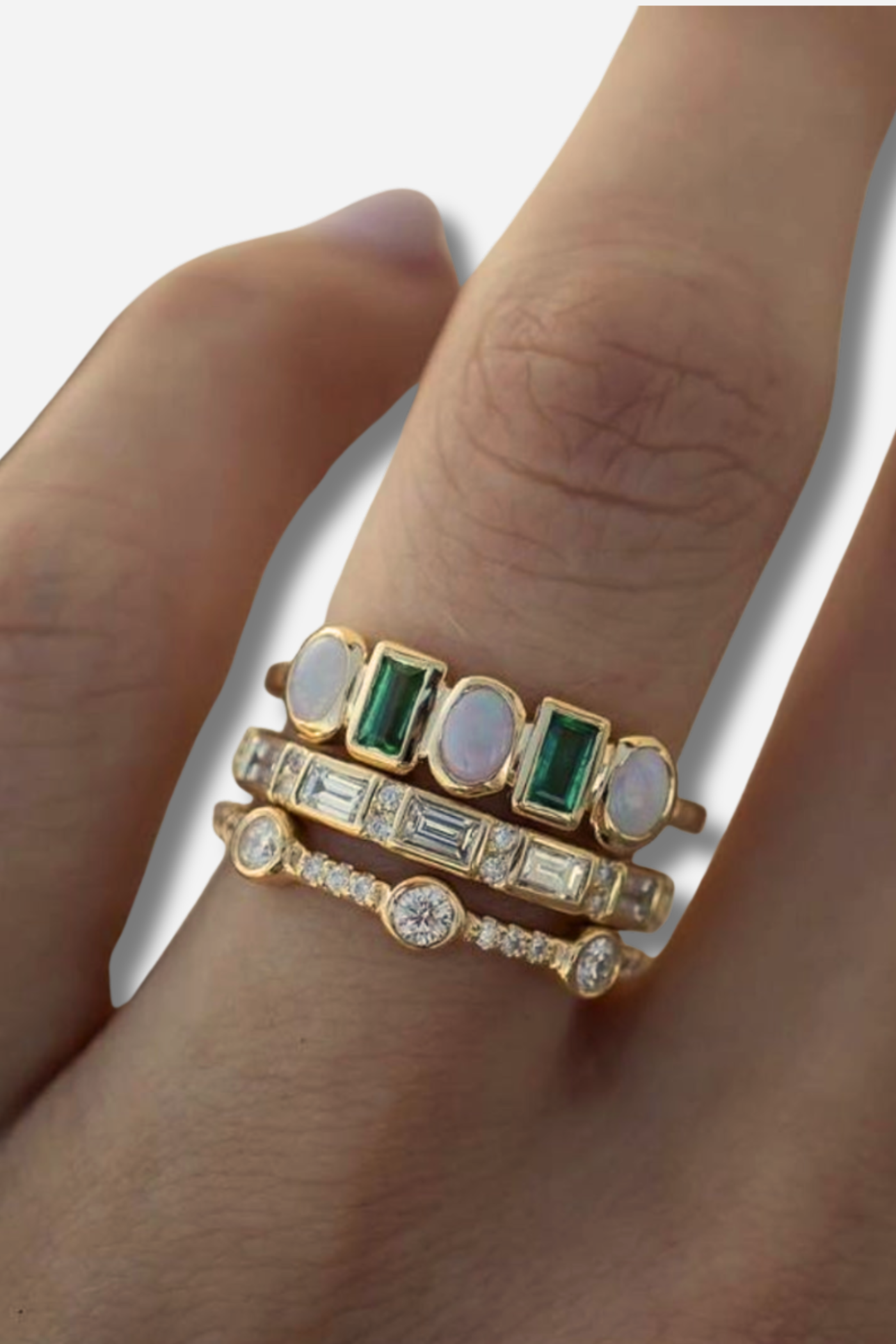 Anelli vintage in opale bianco e verde