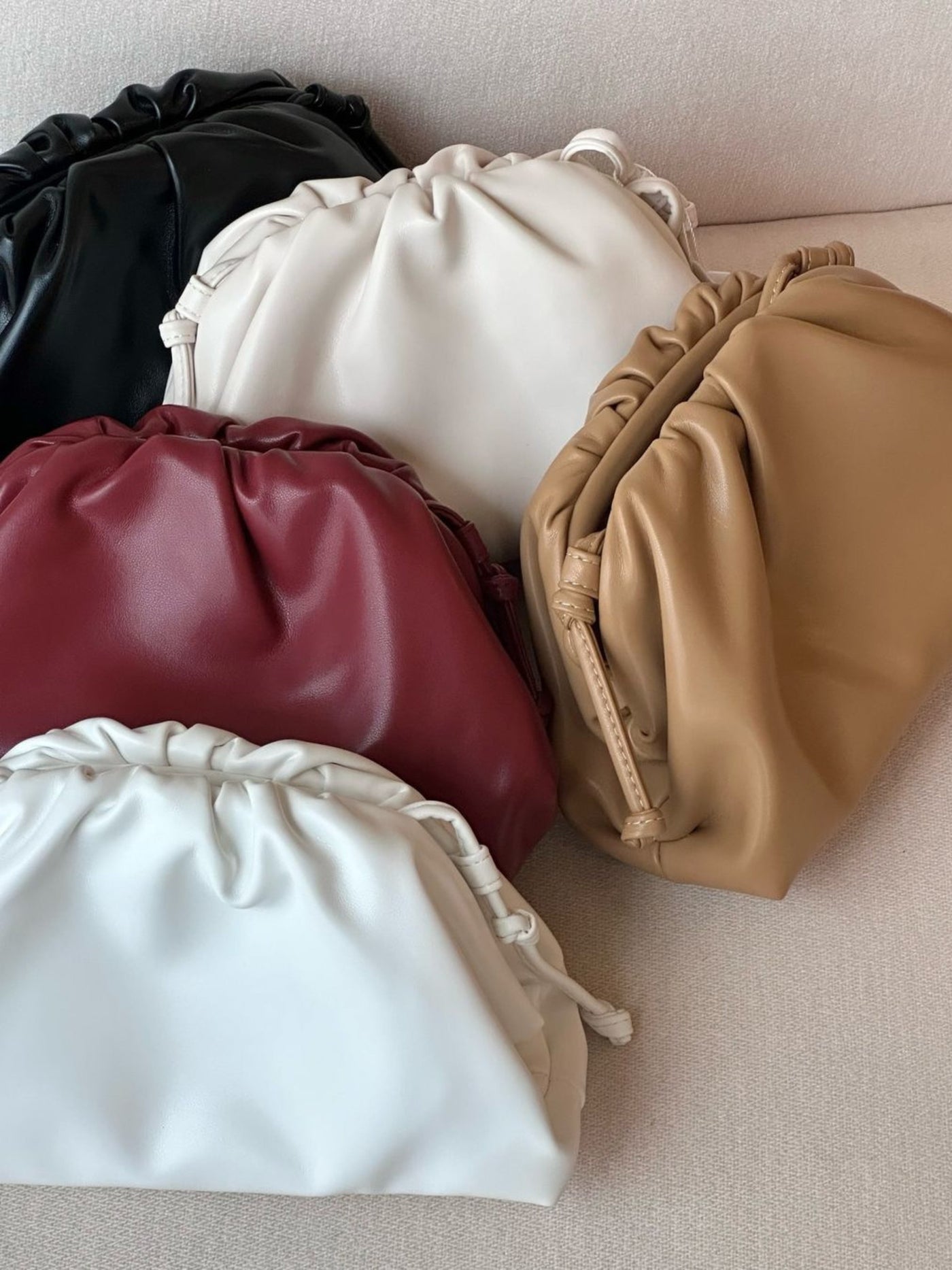 Marina | Pochette Vegan Elegante per l'uso Quotidiano