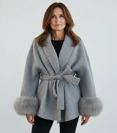 Woolcat – Cappotto elegante con dettagli in pelliccia ecologica